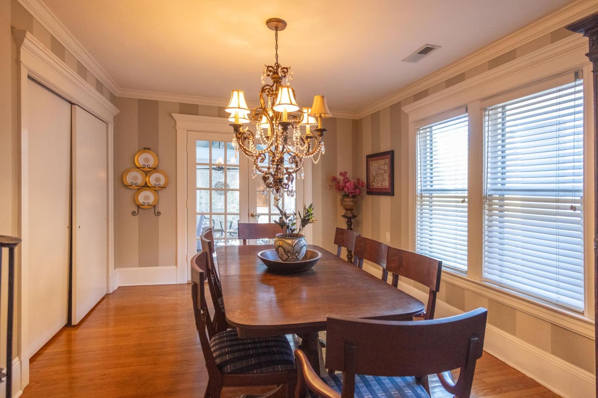 Southern Elegance In Heart Of Memphis Buitenkant foto